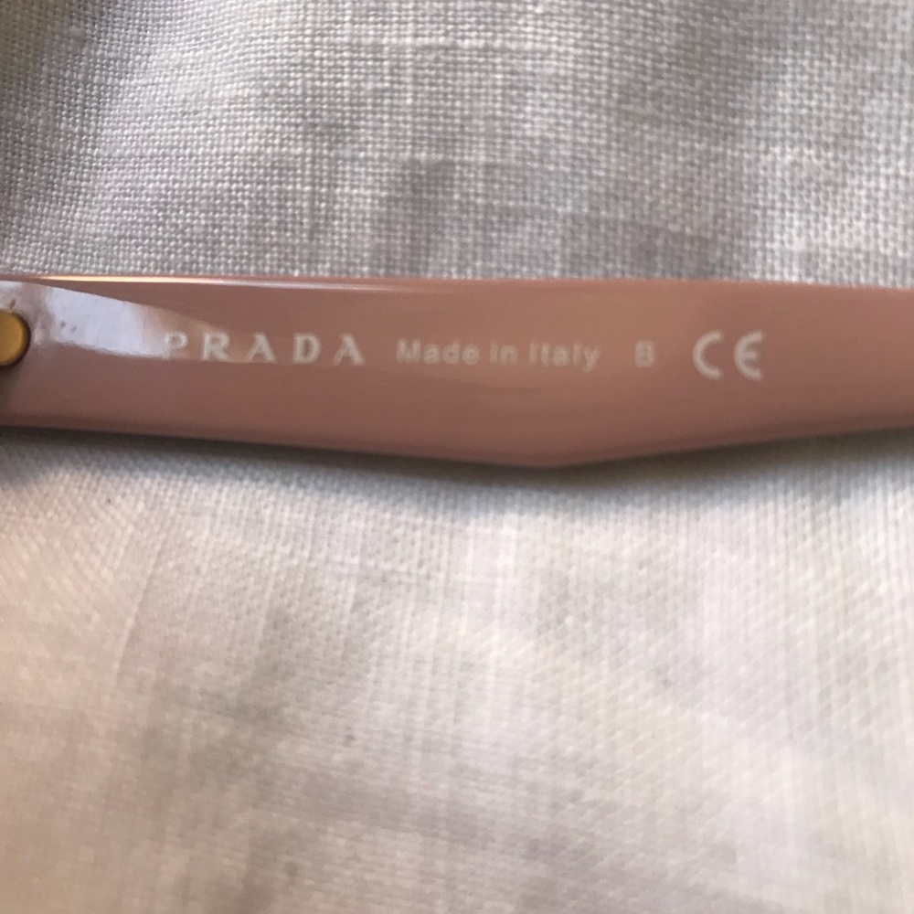 Like new PRADA cat eye glasses - Picture 3 of 5
